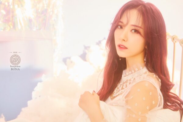 宇宙少女 WJSN SOOBIN スビン トレカ サイン入り